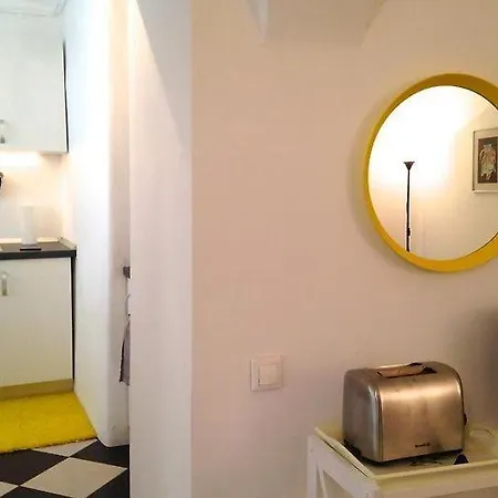 Hirscher Historic Apartment *